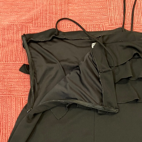Vintage made in Canada XL Elegant Black Ruffle Mini Dress women’s - Picture 10 of 11